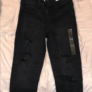 American eagle super hi-rise begging crop jeans